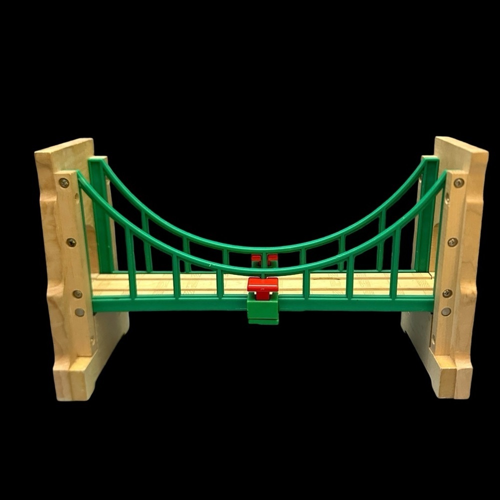 Thomas & Friends  SODOR Wooden Railway Bridge with Green Rails